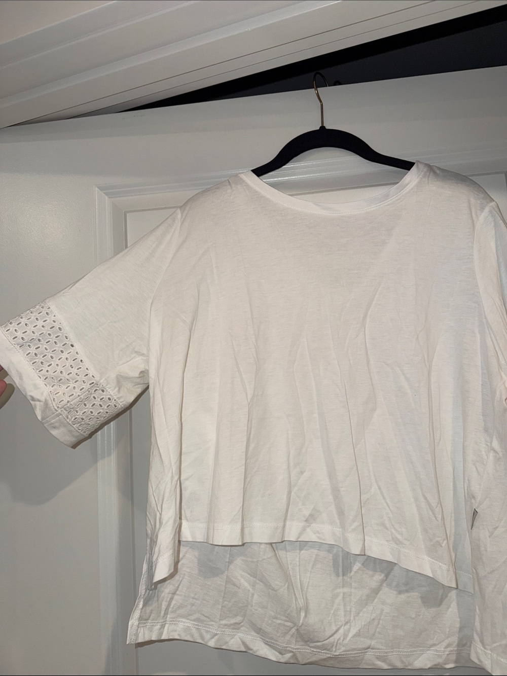 Eddie Bauer White Short Sleeve Eyelet Accent Tee